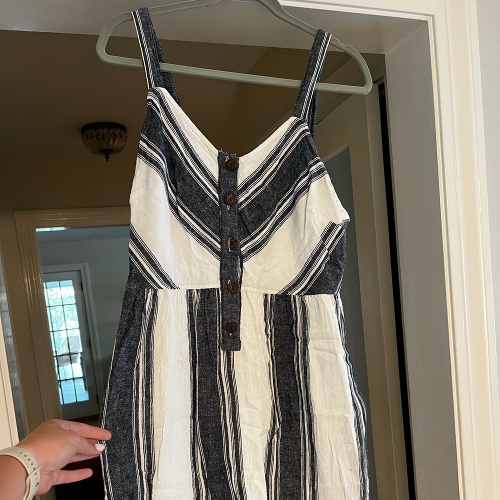 Universal Thread Blue and White Dress